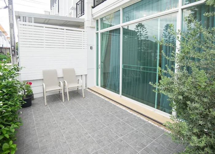 別荘 Garden House For 11 Guests Near Safari World With Pool Access バンコク都